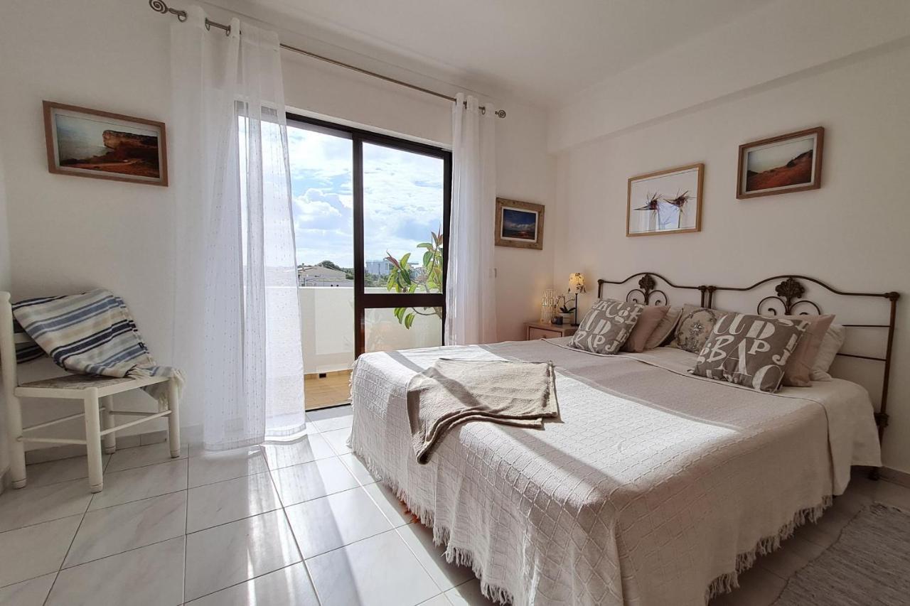 Sunny Apart W Balcony In Algarve By Lovelystay Ferragudo  Kültér fotó